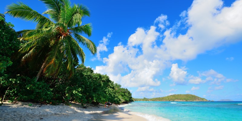 Top 5 Secret Caribbean Islands To Escape The Crowds