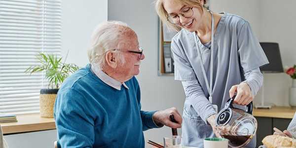 Managing Chronic Conditions in Senior Living